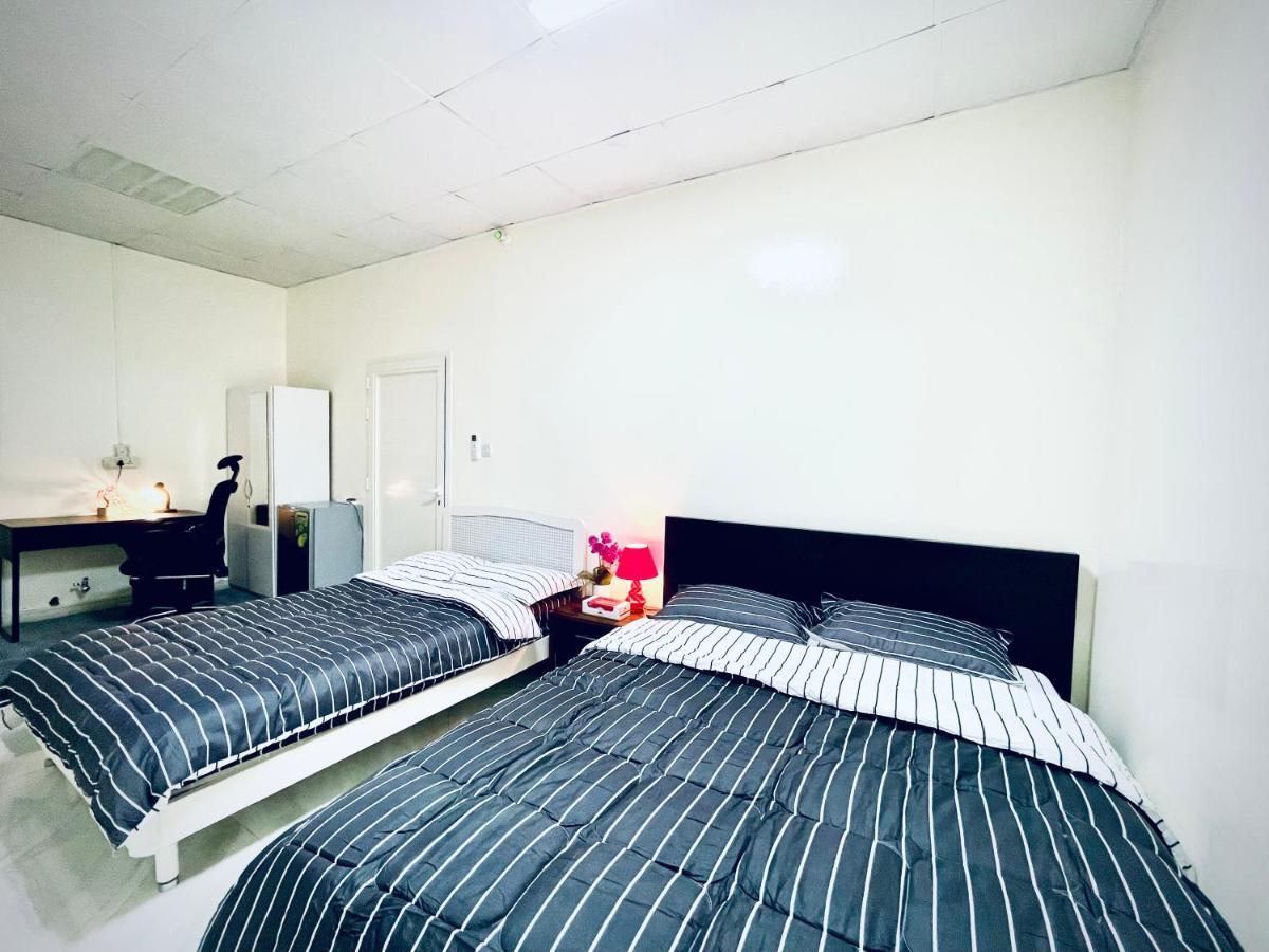 Private 2Bedroom Villa With T&B And Kitchenette Near Abu Dhabi International Airport Екстер'єр фото