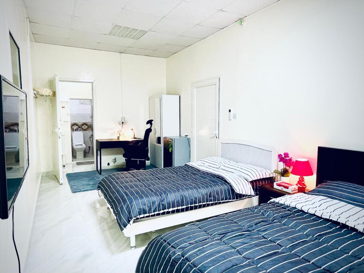 Private 2Bedroom Villa With T&B And Kitchenette Near Abu Dhabi International Airport Екстер'єр фото